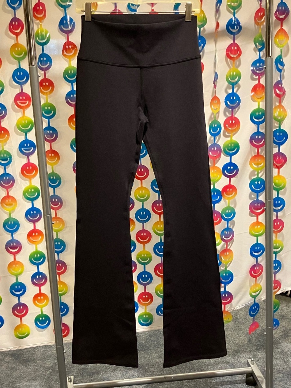 NWT ALO Yoga Airbrush High-Waist Bootcut Legging (Large)